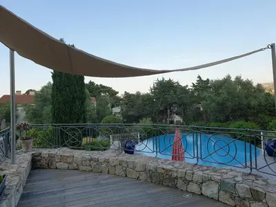 Piscine de l'établissement Villa Athena ou située à proximité