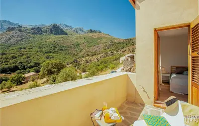 Vue générale sur la montagne ou vue sur la montagne depuis la maison de vacances