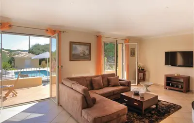 Piscine de l'établissement Cozy Home In Algajola With Wifi ou située à proximité
