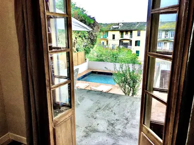 Piscine de l'établissement VILLA CAMPANA - Bastia centre ou située à proximité