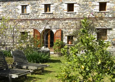 Jardin de l'établissement Casa-Albina-Corsica