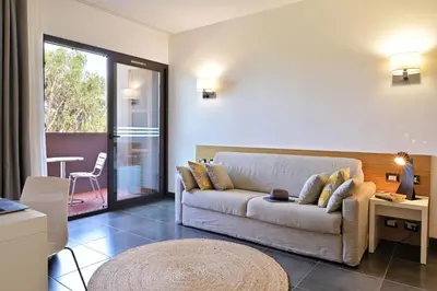 Coin salon dans l'établissement Hôtel San Lucianu