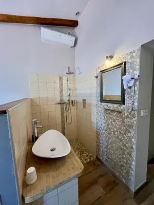 Salle de bains dans l'établissement L'Albadu