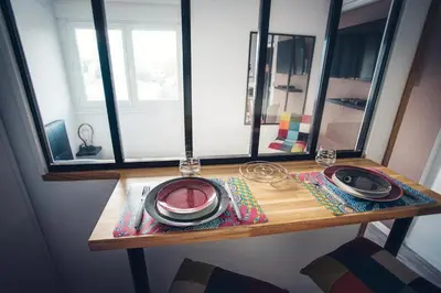 Plan de l'établissement Studio cosy les pieds dans l'eau, climatisé, Parking privé, Vue montagne