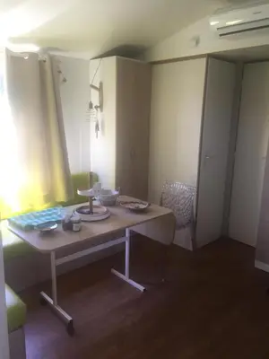 Plan de l'établissement Mobil home climatisé, bord de mer Macinaggio
