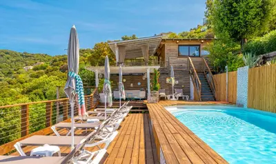 Piscine de l'établissement Domaine Bagia Donne ou située à proximité