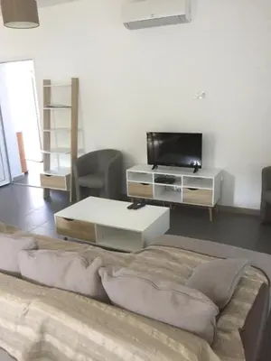 Télévision ou salle de divertissement dans l'établissement VILLAS MATTEU
