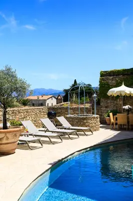 Piscine de l'établissement CASA SANTA MARIA ou située à proximité