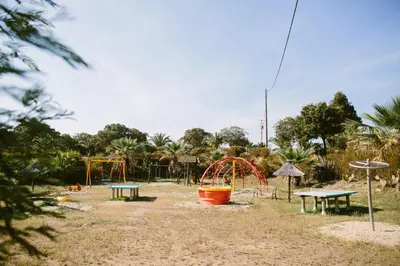 Aire de jeux pour enfants de l'établissement Camping Naturiste Riva Bella 4*