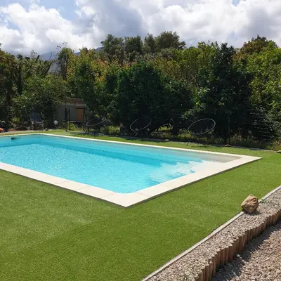 Piscine de l'établissement Gite Libecciu ou située à proximité