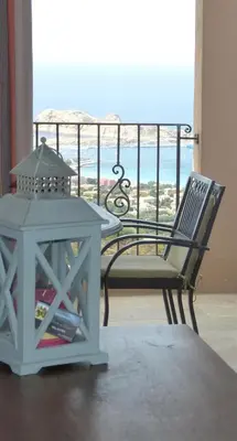 Vue générale sur la mer ou vue sur la mer prise depuis la villa