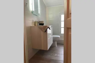 Salle de bains dans l'établissement Marché couvert