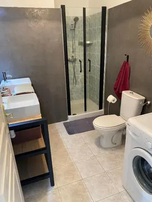 Salle de bains dans l'établissement Domaine Bollaccia - Casa Bodri