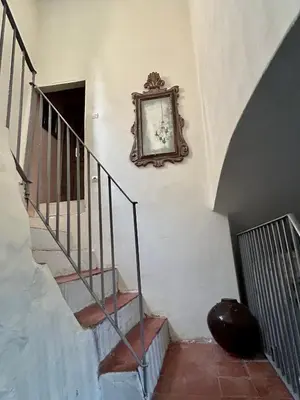 Plan de l'établissement Air-conditioned authentic village house with sea view, terraces and swimming pool