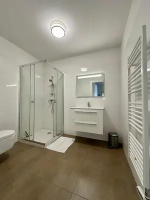 Salle de bains dans l'établissement Appartement COCON vue mer