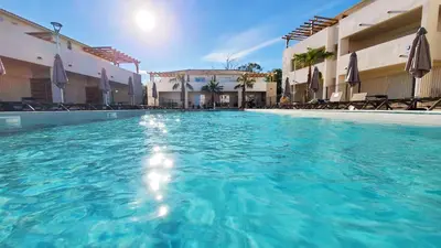 Piscine de l'établissement Résidence Marina Di Bravone ou située à proximité
