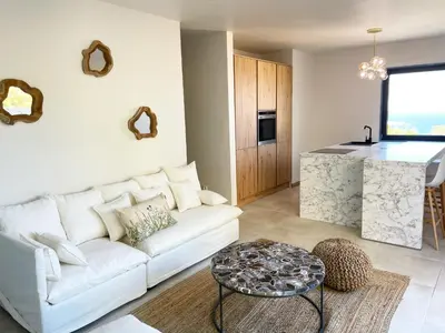 Coin salon dans l'établissement Casaceccu suite Vespa