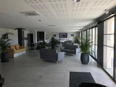 Coin salon dans l'établissement Hôtel L'Isula Marina