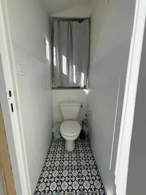 Salle de bains dans l'établissement Magnifique grand T3 refait à neuf en 2025 plein centre corte 13 cours paoli wifi écran plat lave linge 6 couchages