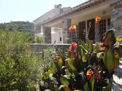 Jardin de l'établissement LES TERRASSES D ACQUACITOSA