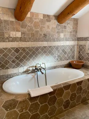Salle de bains dans l'établissement Chambres d'hôtes et studios de charme - A Mandria