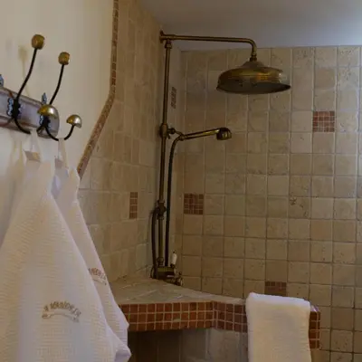 Salle de bains dans l'établissement Chambres d'hôtes et studios de charme - A Mandria