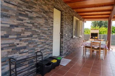 Balcon ou terrasse dans l'établissement Locations l'Inzecca