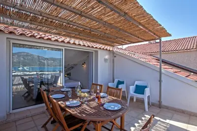 Balcon ou terrasse dans l'établissement Casa Sainte-Anne