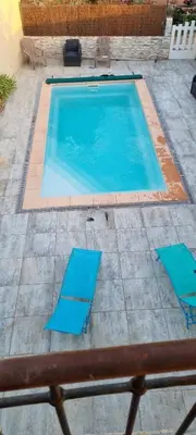 Piscine de l'établissement casa milia ou située à proximité