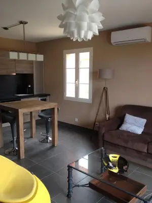 Télévision ou salle de divertissement dans l'établissement Erbalunga Magnifique t2 4pers