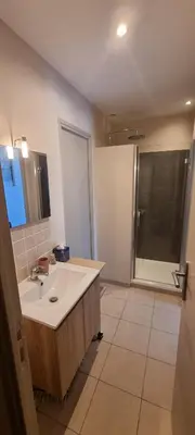 Salle de bains dans l'établissement Le Clos des Milans