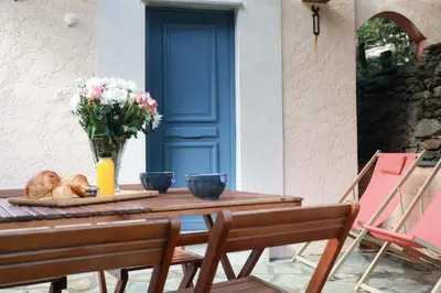 Terrasse ou espace extérieur de l'établissement Les Terrasses du Maquis