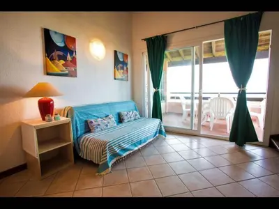 Coin salon dans l'établissement Marina Corsa Res 4 rooms apartment 2 bathrooms 150 m from the sea Ghisonaccia