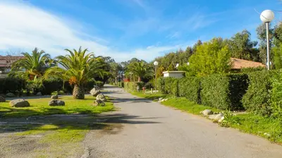 Jardin de l'établissement Marina Corsa Residence Three rooms apartment 150 m from the beach - Ghisonaccia