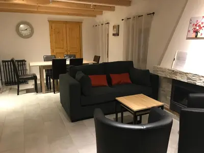 Coin salon dans l'établissement Casa Natalina de caractère entièrement rénovée classée 4 étoiles