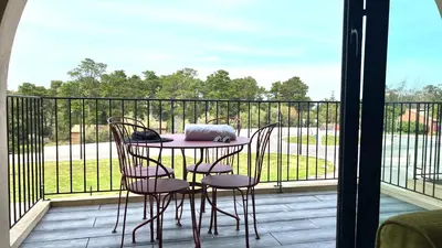 Plan de l'établissement Appartement E RONDINELLE 6