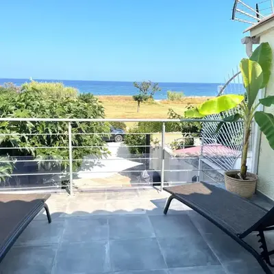 Mini villa chaleureuse avec vue mer imprenable