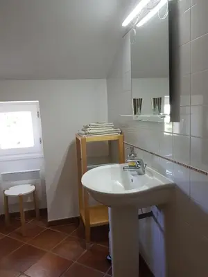 Salle de bains dans l'établissement Domaine de Valle
