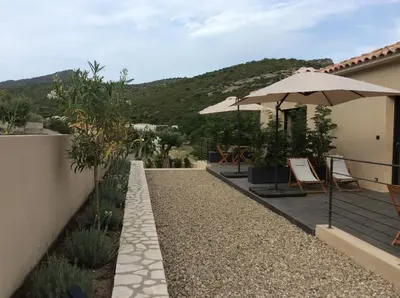 Vue générale sur la montagne ou vue sur la montagne depuis l'appartement