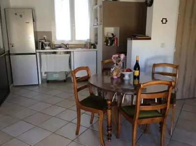 Cuisine ou kitchenette dans l'établissement Centre historique bastia