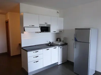 Cuisine ou kitchenette dans l'établissement Apartment T3 vue cap by Interhome