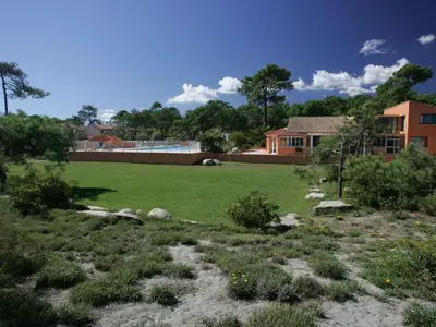 Piscine de l'établissement Holiday Home T3 Cabine by Interhome ou située à proximité