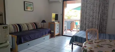 Un ou plusieurs lits dans un hébergement de l'établissement MORIANI STUDIO CABINE CLIMATISE 4 à 5 pers
