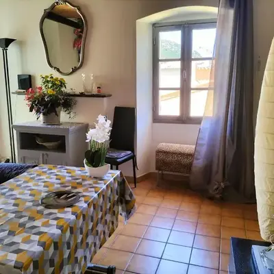 Appartement près de Santa-Reparata-Di-Balagna avec terrasse