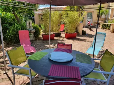 Jardin de l'établissement Villa les palmiers -Stretta di i mandarini