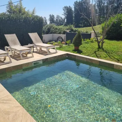 Piscine de l'établissement Rez de villa avec piscine privée, wifi, jardin clôturé ou située à proximité