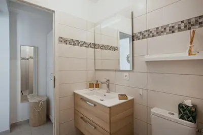 Salle de bains dans l'établissement Villa La Doughe