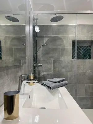 Salle de bains dans l'établissement Villa L'Alba BASTIA by Location-tourisme-corse