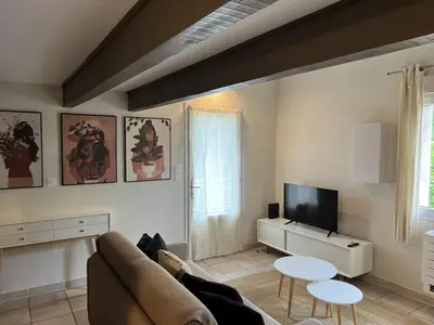 Télévision ou salle de divertissement dans l'établissement Appartements St. Pancrace