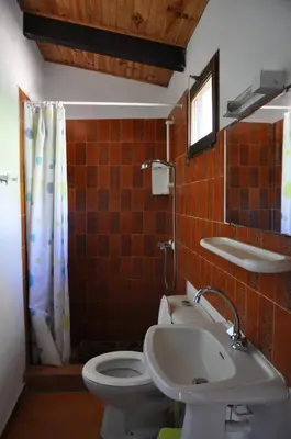Salle de bains dans l'établissement 2BA Domaine Malacucina Lumio
